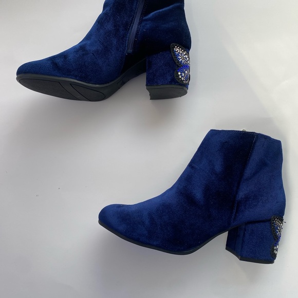 Libby Edelman Women's Blue Zip ankle Boots Butterfly Velour Heel Booties Size 9 - Picture 6 of 11